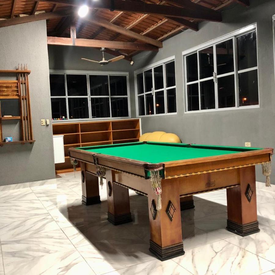 Casa 3/4 com piscina e mesa de sinuca em Caldas Novas Exterior foto